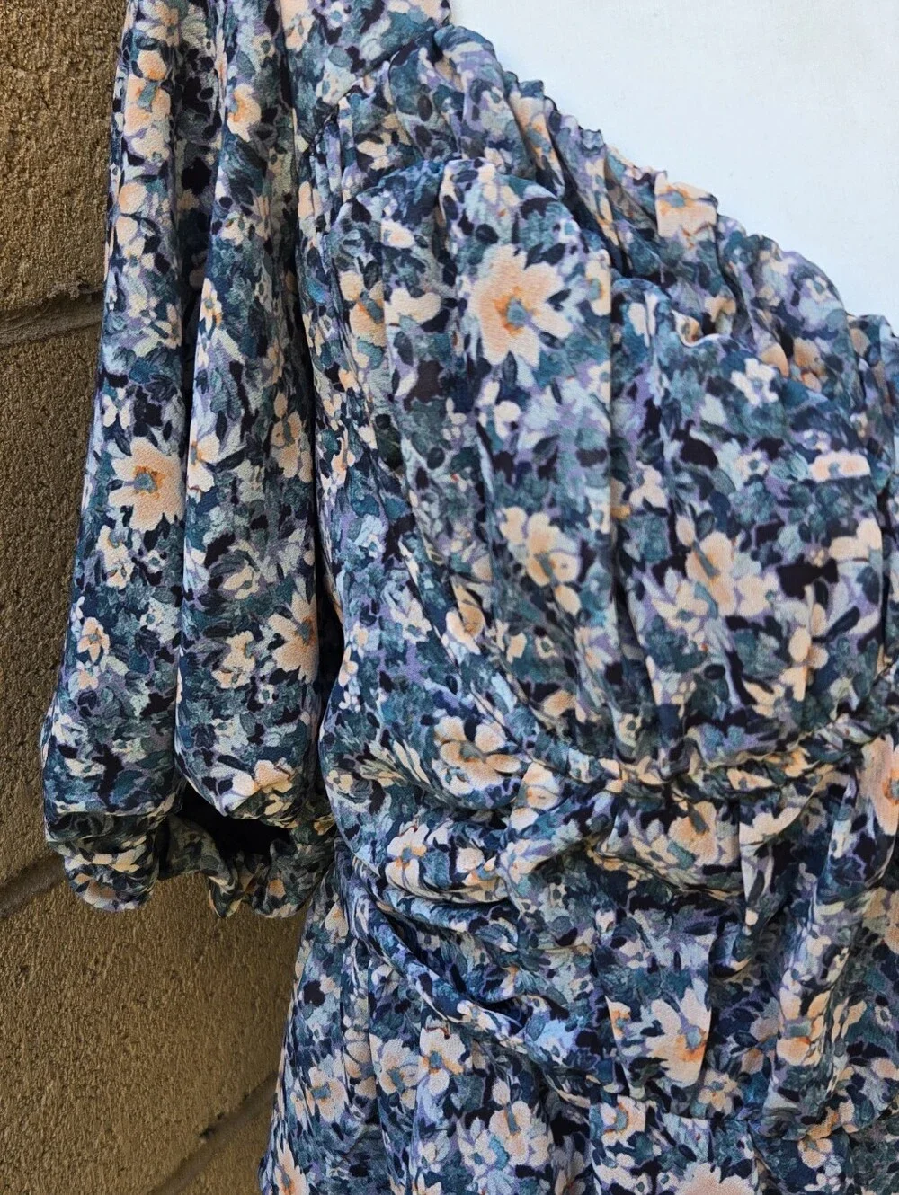 ASTR Floral Smocked Peplum Top - Peach/Navy